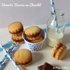 Biscuits fourrés au chocolat